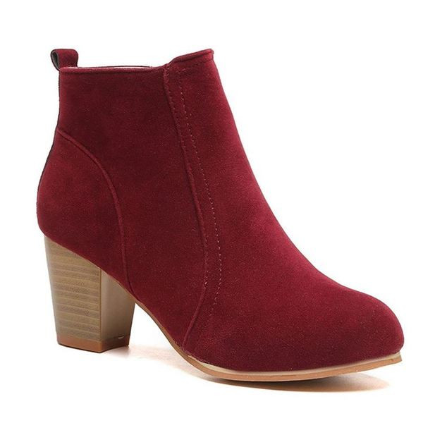 Нов модел дамски боти с дебел ток от еко велур