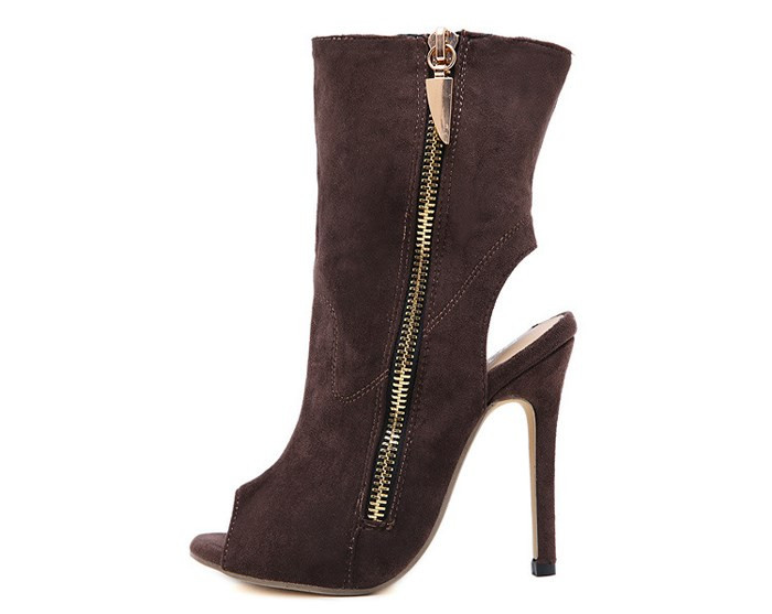 Модерни дамски боти с цип и висок ток 
