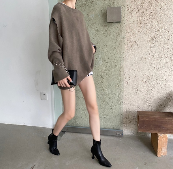 Кожени дамски боти с ток в черен цвят