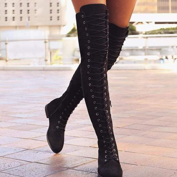 Ежедневни дамски ботуши с дължина над коляното и връзки