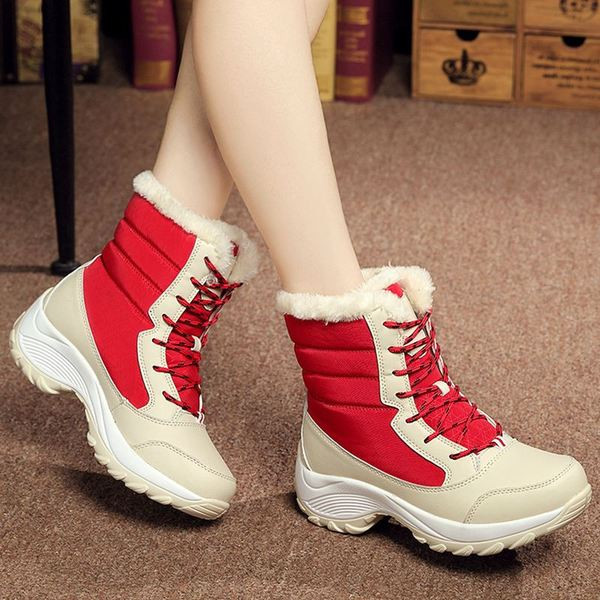 Дамски зимни ботуши тип апрески с топла подплата