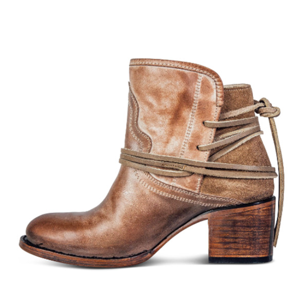 Модерни дамски кожени боти с връзки и дебел ток