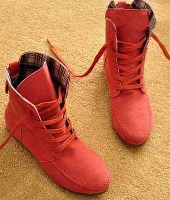 Дамски велурени боти с връзки и равна подметка 