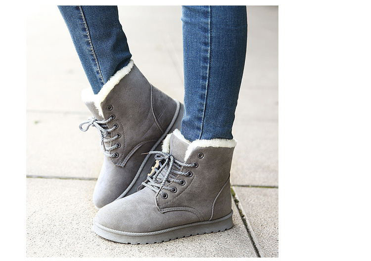 Дамски ежедневни боти с мека подплата и равна подметка