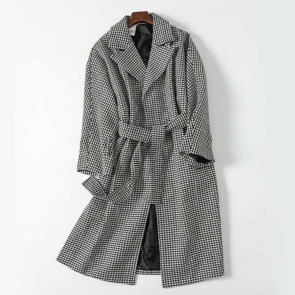 Дълго карирано палто с колан 