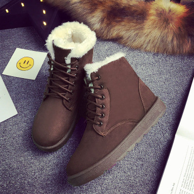 Ежедневни дамски боти с мека подплата,равна подметка и връзки