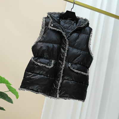 Ежедневен дамски елек с ресни и копчета