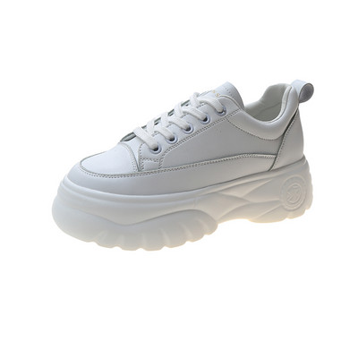 Модерни дамски маратонки -с връзки и груба подметка