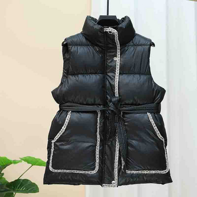 Нов модел дамски елек с колан и копчета