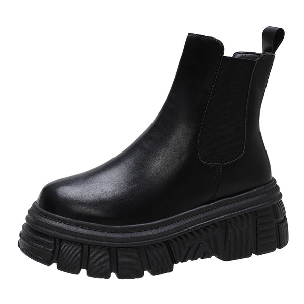 Нов модел дамски боти от еко кожа с платформа