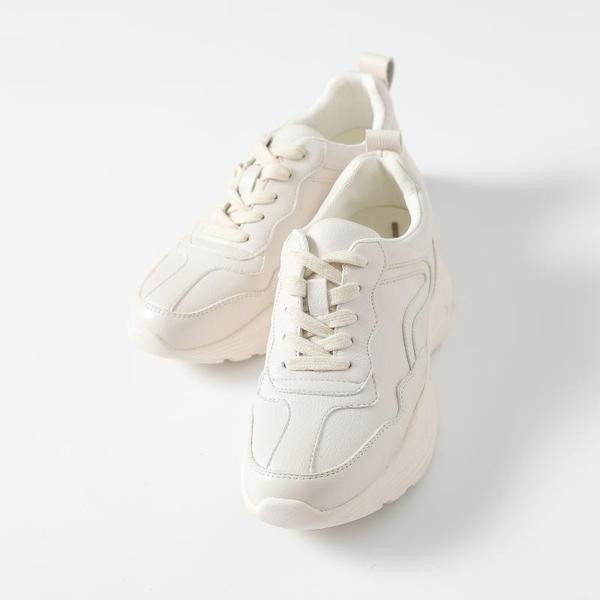 Нов модел есенни маратонки с връзки и груба подметка