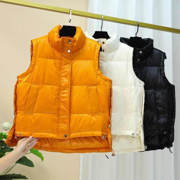 Дамски ежедневен елек с висока яка и копчета