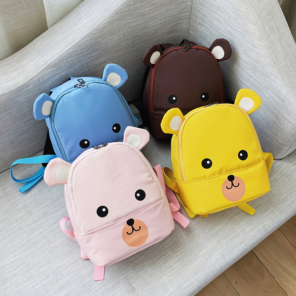 Детска ежедневна раница с 3D елементи във формата на мече