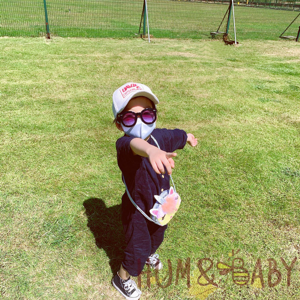 Детска чанта с формата на еднорог