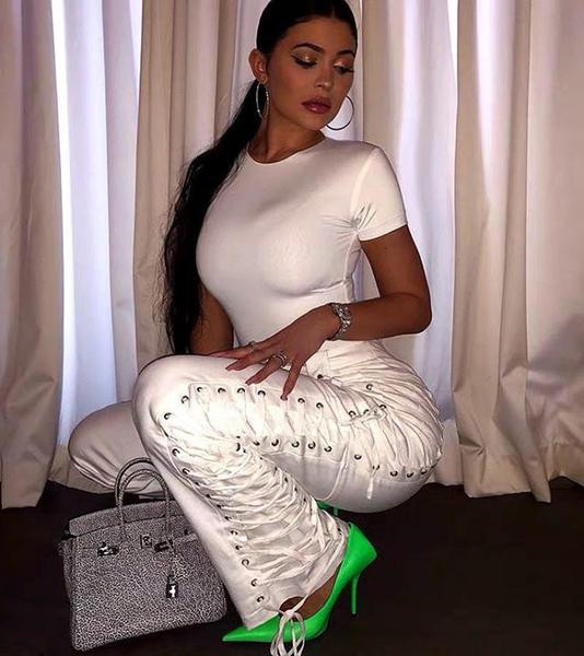 Stiilne naiste kingade terava otsaga mudel õhukese 7,5 cm kontsaga