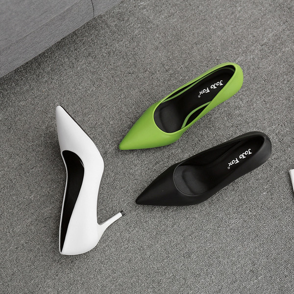 Stiilne naiste kingade terava otsaga mudel õhukese 7,5 cm kontsaga