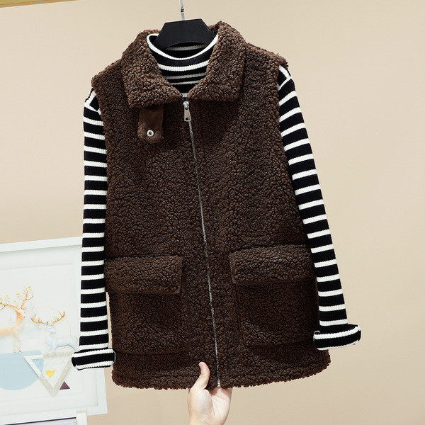 Naiste sulevest luku ja taskutega