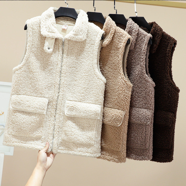 Naiste sulevest luku ja taskutega