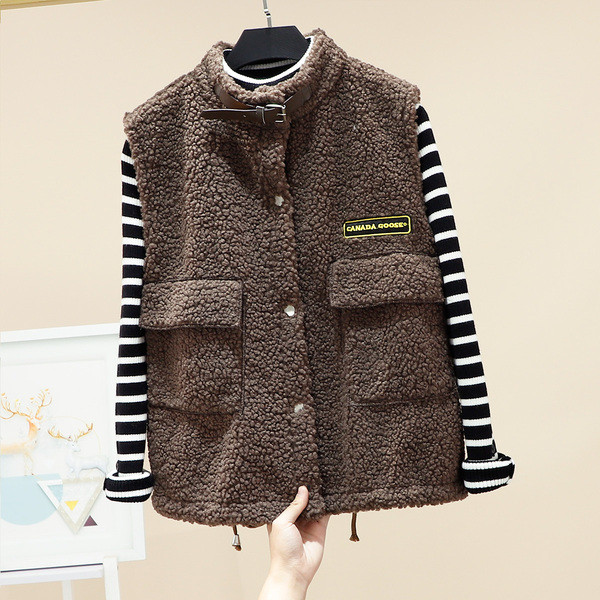 Ежедневен дамски пухен елек с джобове