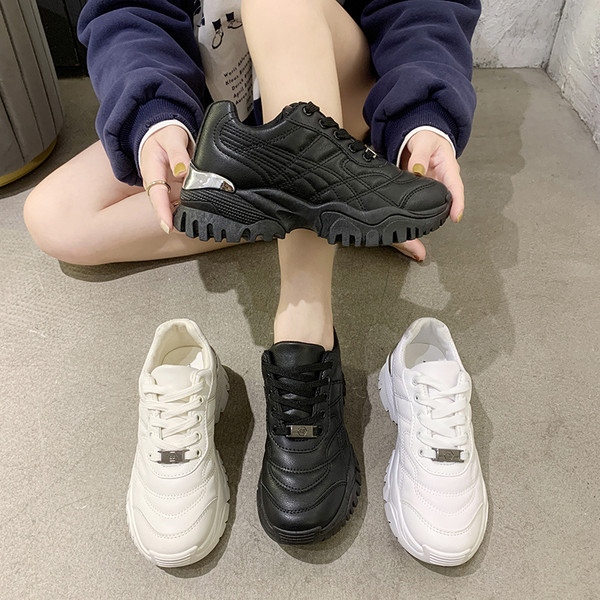 Kareda talla ja võrguga naiste tossud