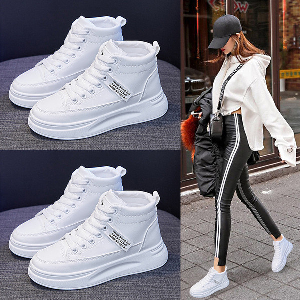 Uus mudel sügistossud kuni pahkluuni koos lipsudega