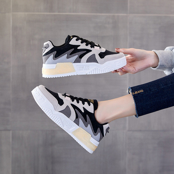 Lameda talla ja paeltega sügisene seemisnahast tossud