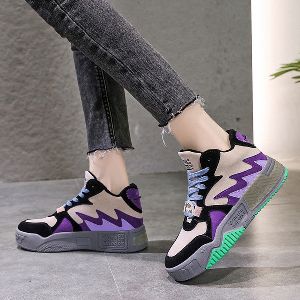 Värvilised lameda tallaga naiste tossud