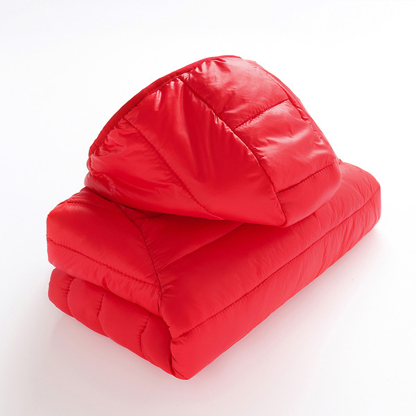 Ühevärviline kapuutsiga laste jope - tüdrukutele ja poistele