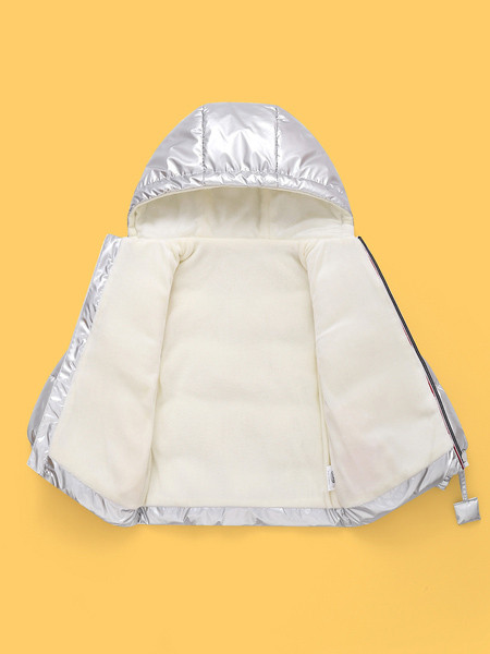 Модерно детско яке с апликация и качулка за момичета