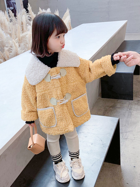 Moderna dječja perjanica za djevojčice s džepovima i gumbima