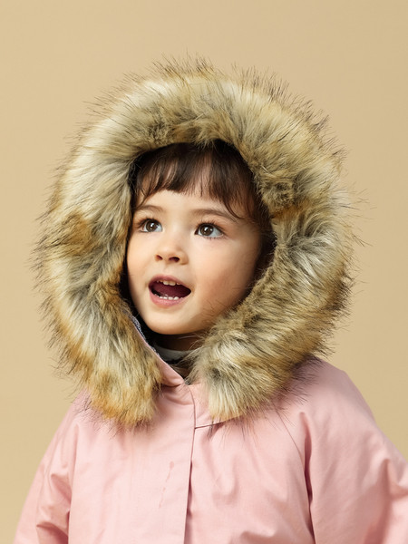 Tüdrukutele sobiv sule ja kapuutsiga laste jope