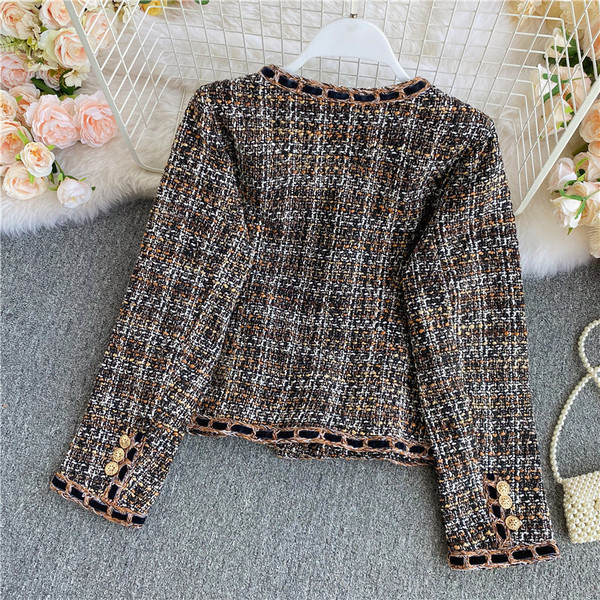 Naiste vabaaja lühike mantel nööpide ja taskutega pruuni värvi