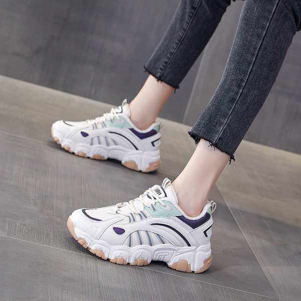 Kareda tallaga sügis-talviste tossude uus mudel