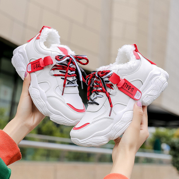 Naiste sooja voodri ja paeltega tossud