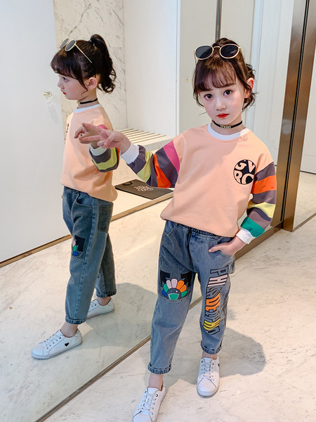 Детски модерен комплект за момичета от дънки и блуза