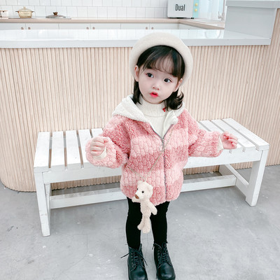 Kapuutsi ja lukuga igapäevane laste jope tüdrukutele