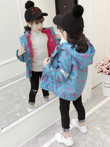 Kapuutsi ja lukuga laste sügisjope tüdrukutele