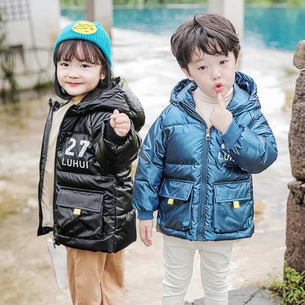 Παιδικό μπουφάν για κορίτσια και αγόρια με τσέπη και κουκούλα