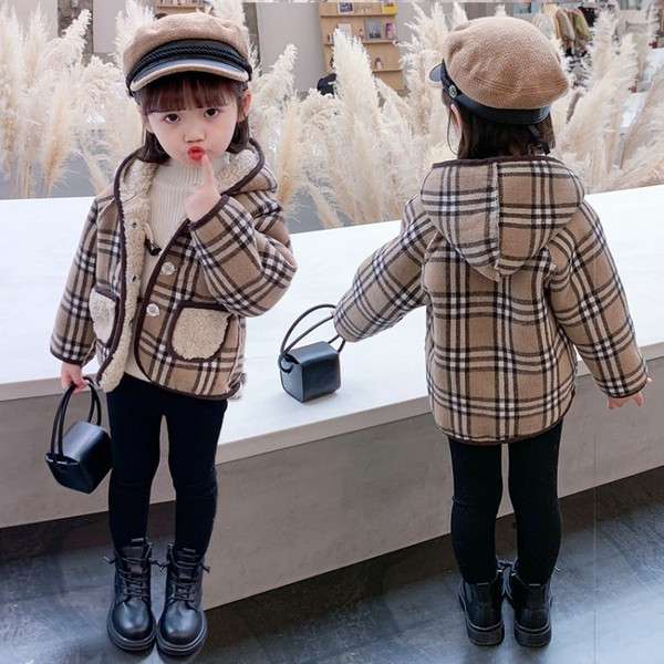 Καθημερινό παιδικό μπουφάν με κουκούλα και κουμπιά κατάλληλα για κορίτσια