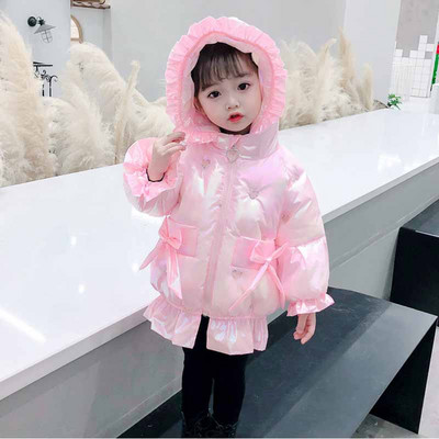 Moodne kapuutsi ja paeltega laste jope tüdrukutele