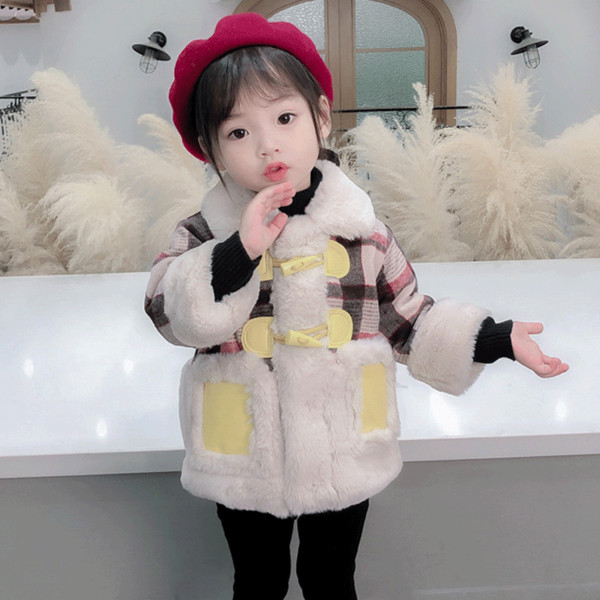 Μοντέρνο παιδικό παλτό με κουμπιά