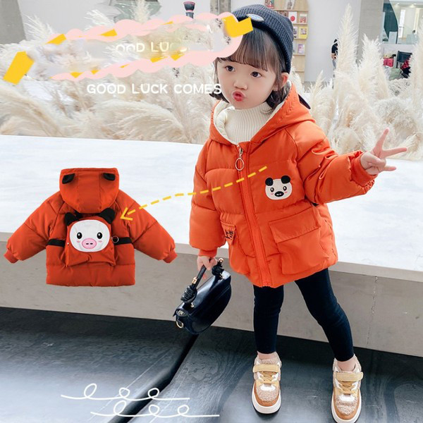 Dnevna dječja jakna s džepovima i 3D elementima