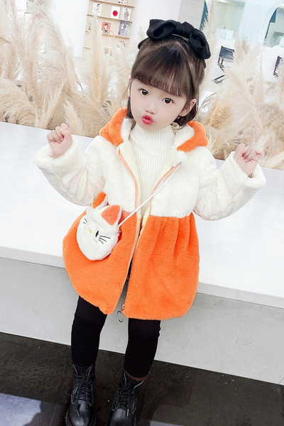 Moodne tõmbluku ja kapuutsiga laste jope, mis sobib tüdrukutele