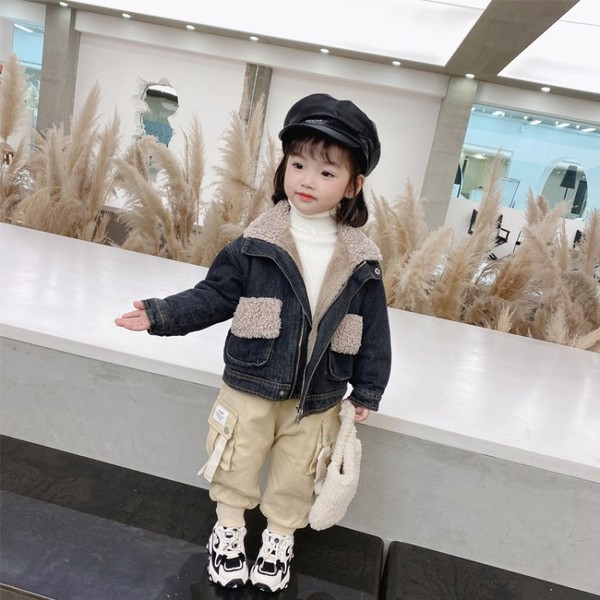 Sooja voodri ja taskutega laste teksajakk tüdrukutele