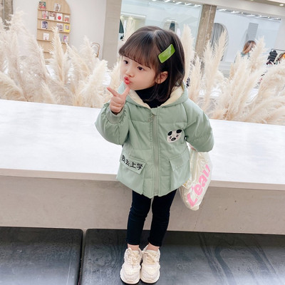 Tüdrukule sobiv kapuutsiga ja aplikatsiooniga laste vabaaja jope