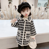 Laste pikk ruuduline mantel nööpide ja taskutega