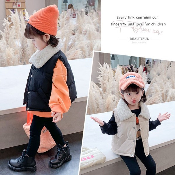 Pehme voodri ja nööpidega igapäevane lastevest