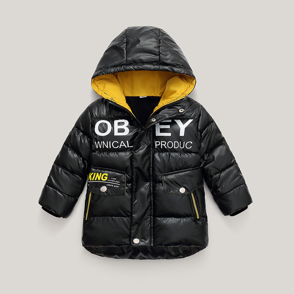 Kapuutsi ja nööpidega laste jope poistele ja tüdrukutele