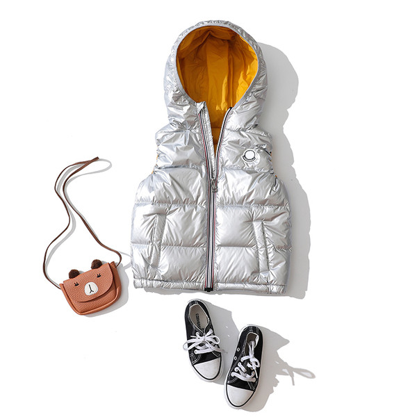 Kapuutsi ja lukuga laste sügisvest - tüdrukutele ja poistele