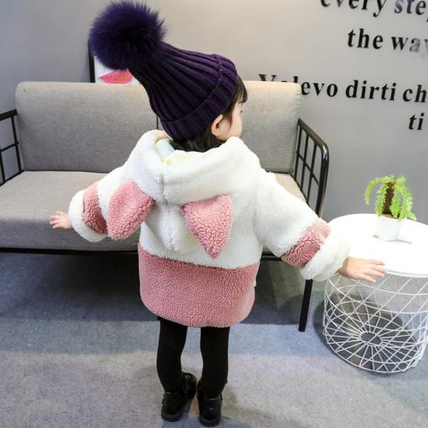 Uus mudel kapuutsiga ja taskutega lastemantel